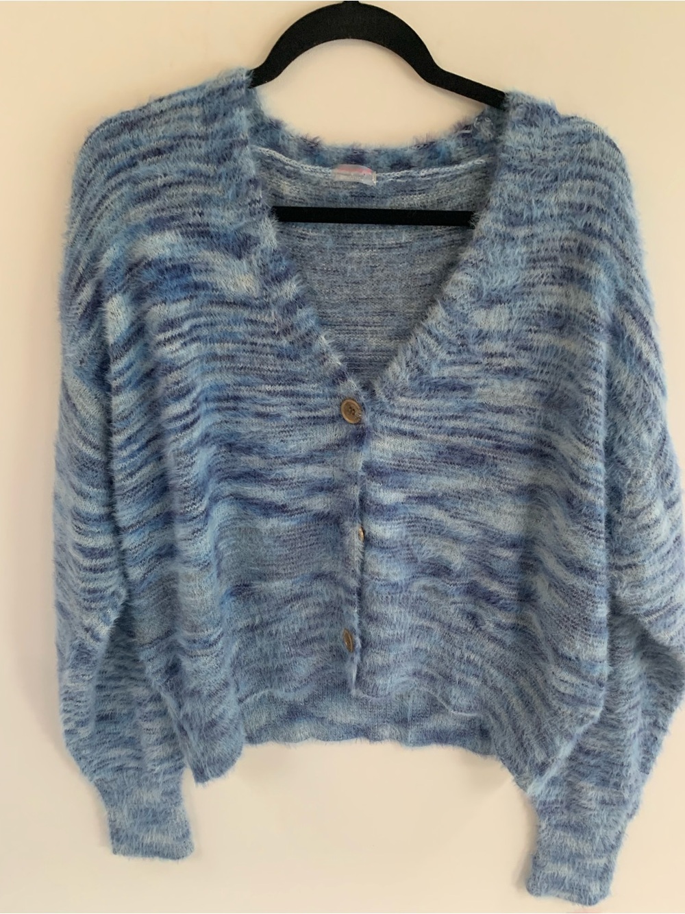 Free People Cozy Blue Marled V-Neck Button Cardigan Sweater with crop top